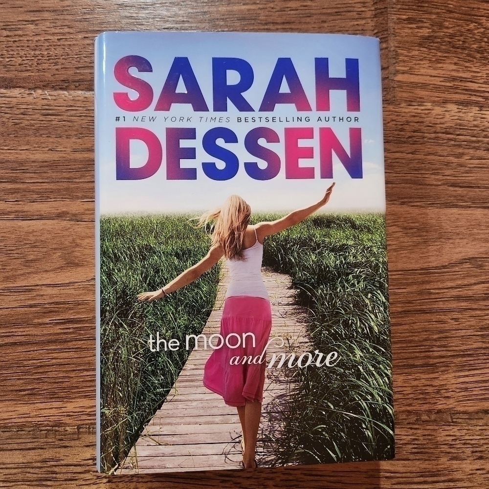 NWT The Moon and More by Sarah Dessen